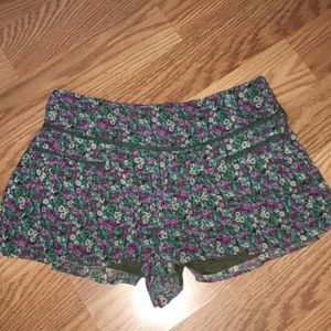 Floral short skirt🌸